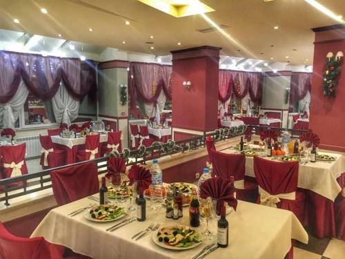 Troyan Plaza Hotel