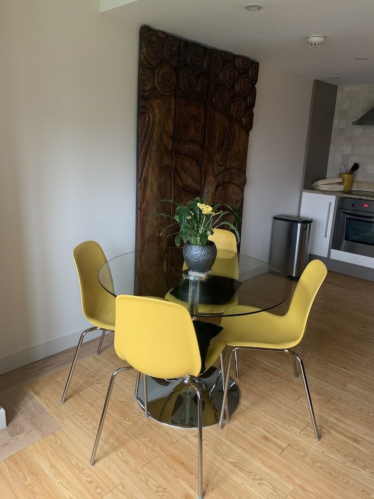 King Canute Apartment - Crown Lettings