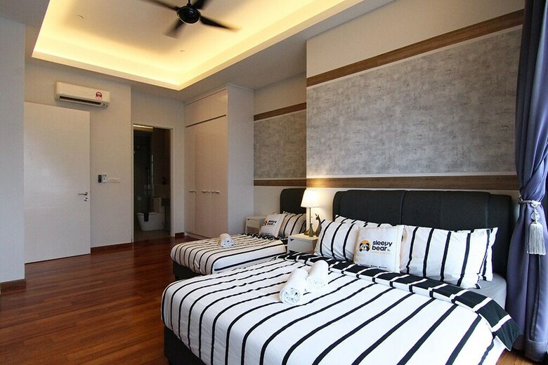 Apartamentos Azure Residence By Sleepy Bear