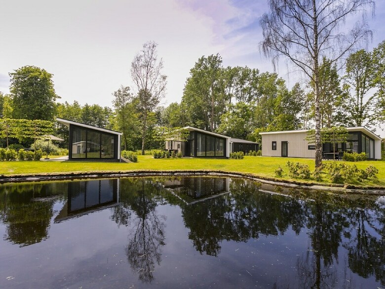 Modern Chalet With Nice Sliding Doors, Near Lochem