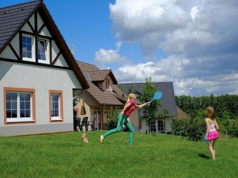Traditional Style Villa With 2 Bathrooms Near River Moselle