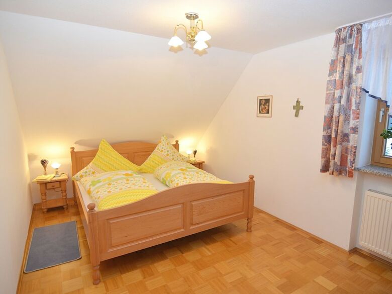 Spacious Apartment With Sauna In Schonsee