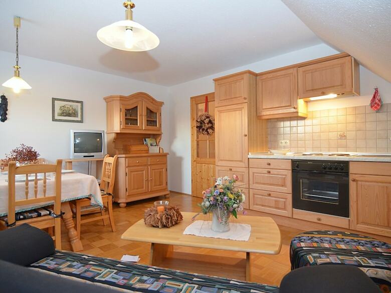 Spacious Apartment With Sauna In Schonsee