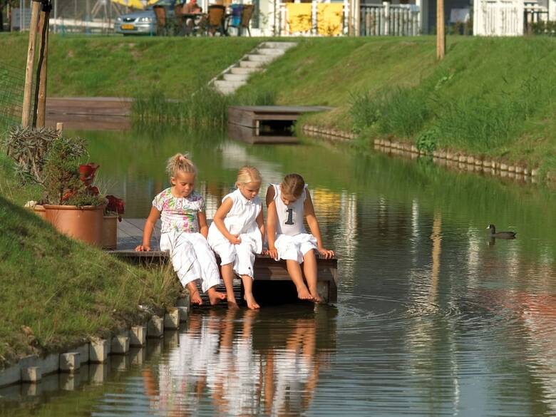 Restyled Apartment With Dishwasher, Near Grevelingen Lake