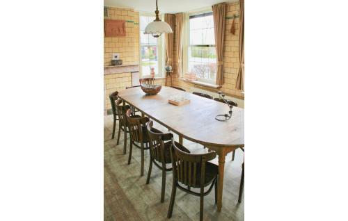 Five-bedroom Holiday Home In Eede