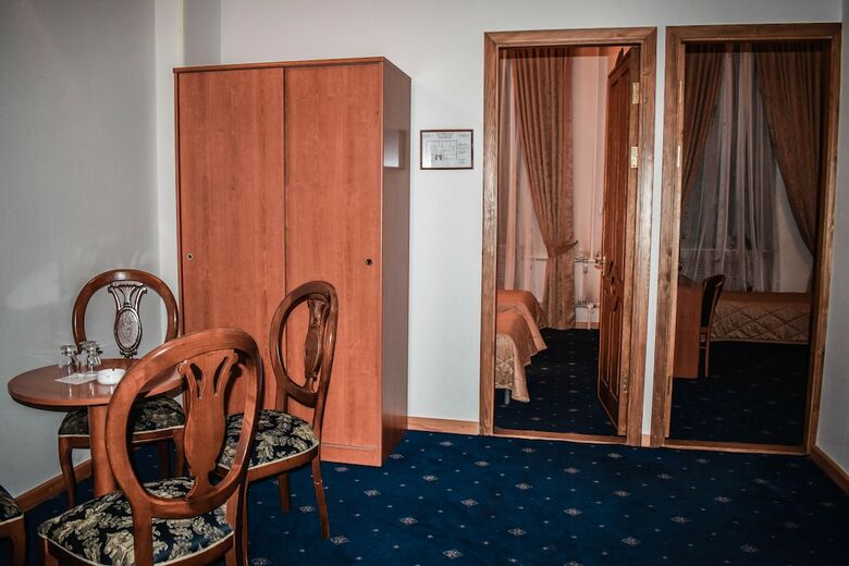 Araks Hotel Complex