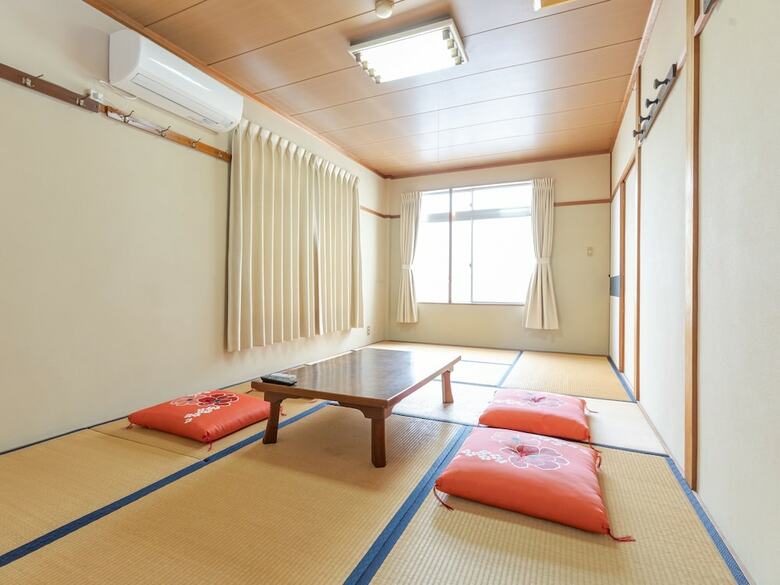Hotel Oyo Business Kawashima Ryokan Ono