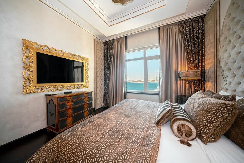 Luton Vacation Shoreline Sea View Apart