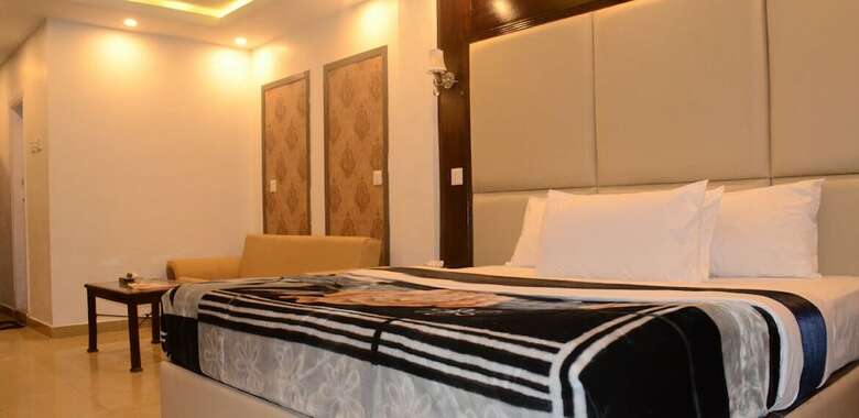 Amin Hotel Peshawar
