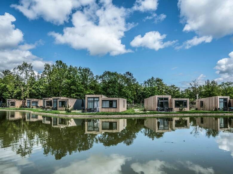 Modern Waterfront Lodge, Located Within Green Surroundings