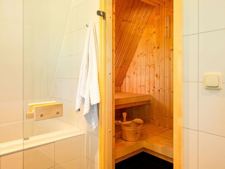 Romantic Cottage With A Sun Shower, In Natural Surroundings