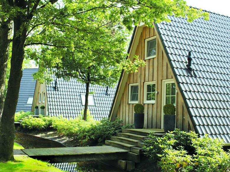 Romantic Cottage With A Sun Shower, In Natural Surroundings