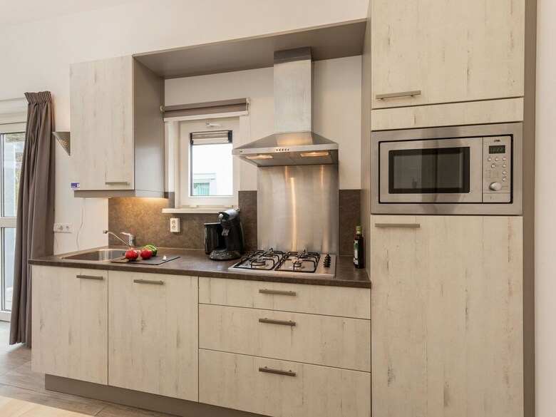 Luxury Chalet With Two Bathrooms, 2 Km From The Sea On Texel