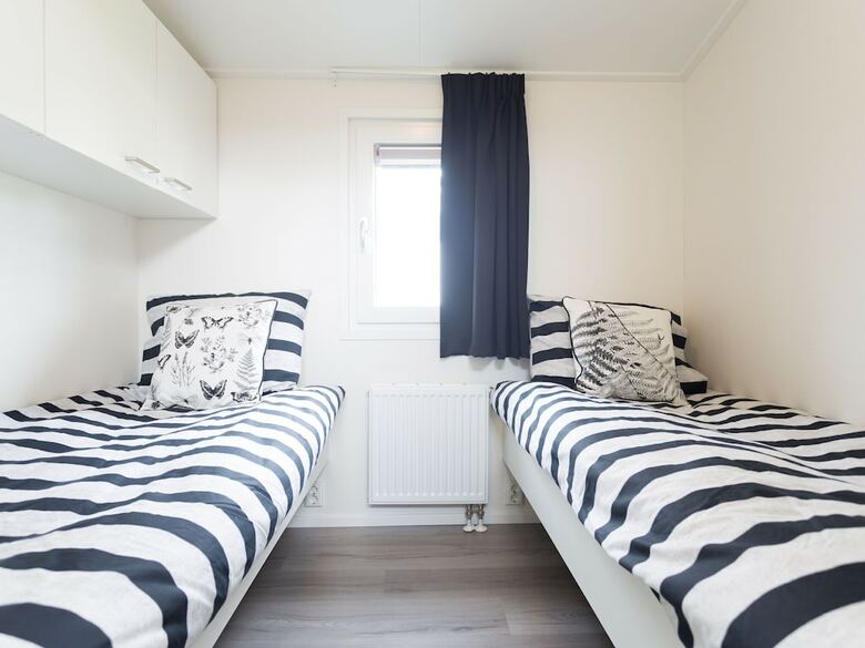 Detached, Light Chalet With Dishwasher Not Far From Hoorn