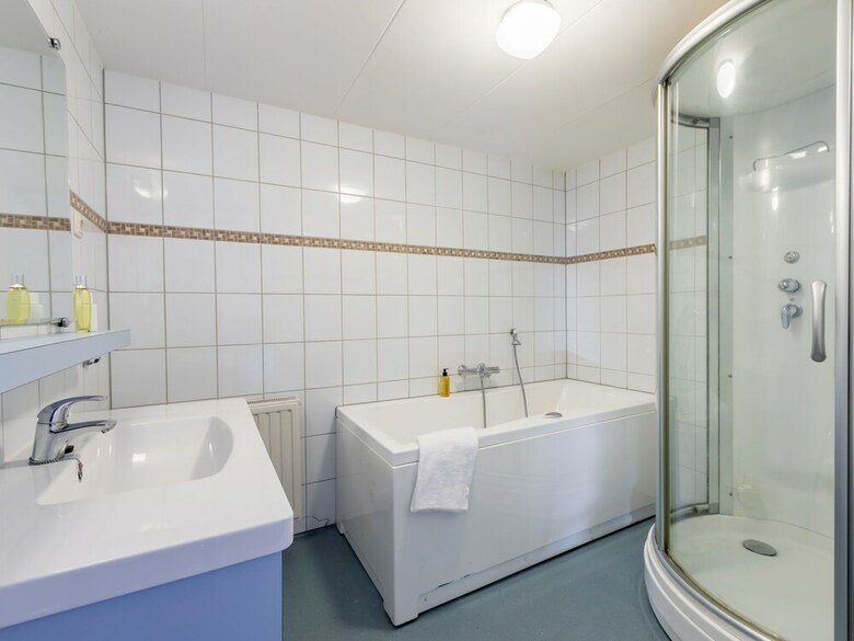 Cosy Bungalow Within de Maasduinen Area