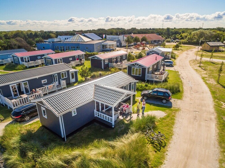 Luxurious, 2 Bathroom Holiday Home, 1.5 Km. From The Beach
