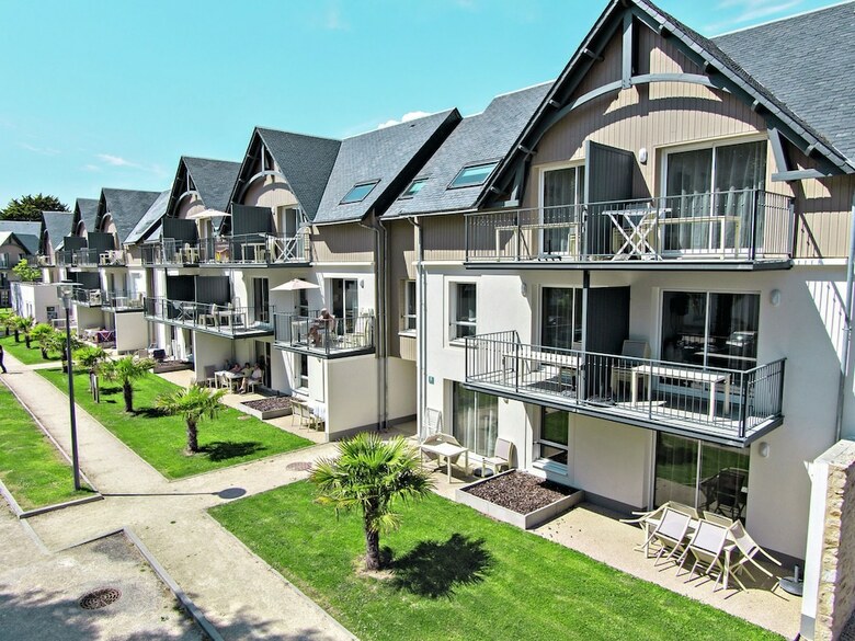 Modern Apartment Near The Relais Thalasso Thermes Spa