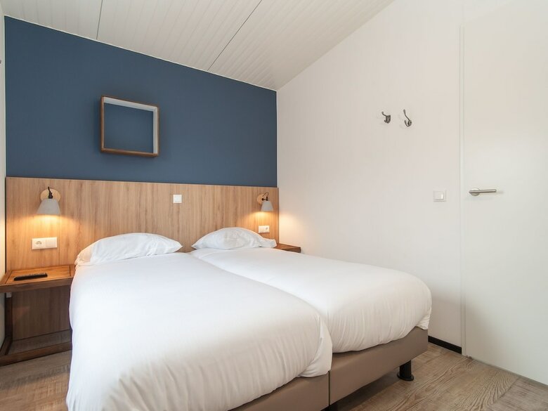 Comfy Lodge With Combi-microwave, Near The Beach