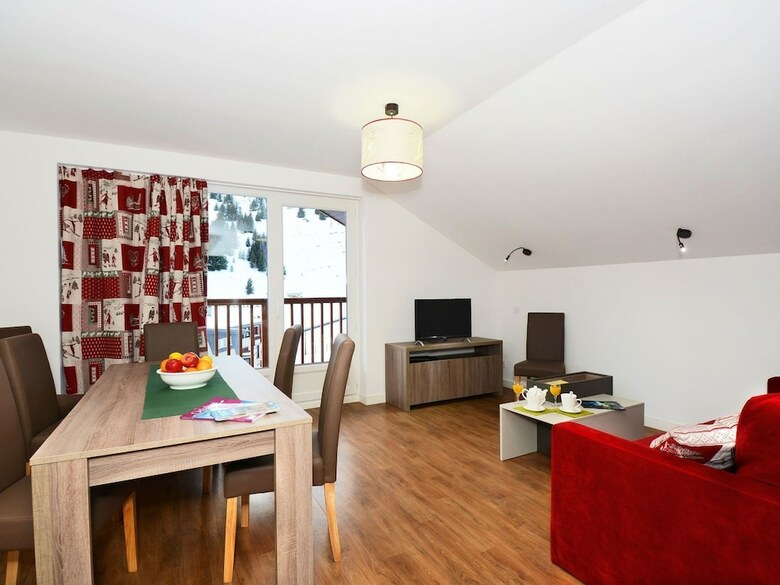 Cozy Apartment With A Dishwasher At 100 M. From The Slopes