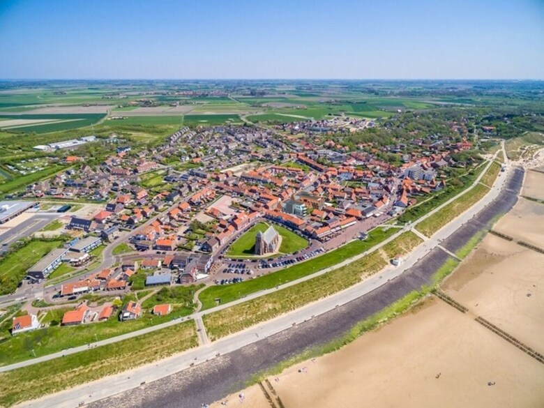 Luxurious Apartment In Zoutelande Near Beach