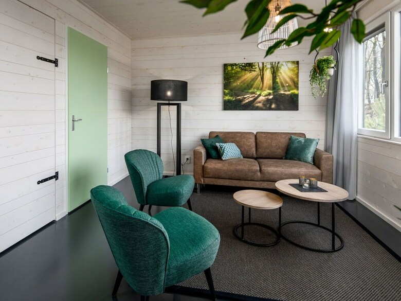 Modern Lodge With Combi-microwave Within Green Surroundings
