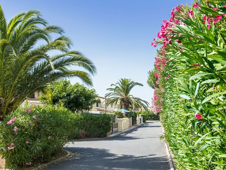 Holiday Home In Mediterranean Style On The Languedoc Coast