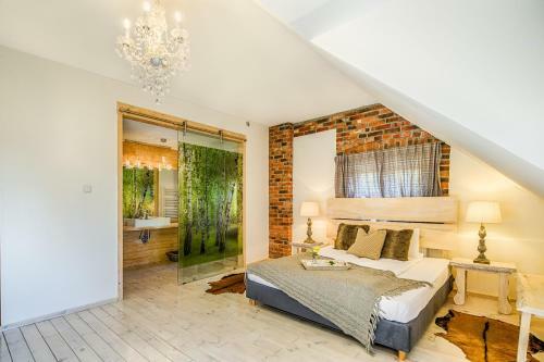 Agroturismo Folwark Bia?ych Bocian�w