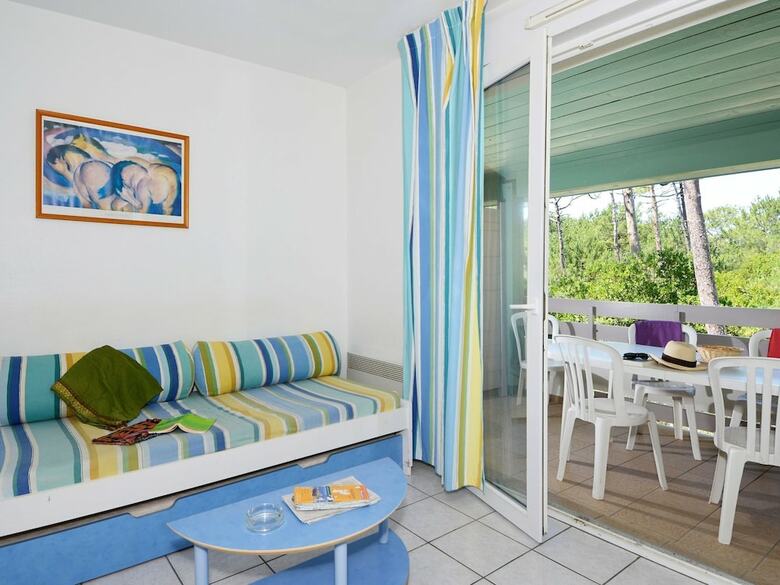 Cozy Apartment With A Terrace, Just 350 M. From The Beach
