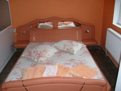 Hostal Ini Guest House