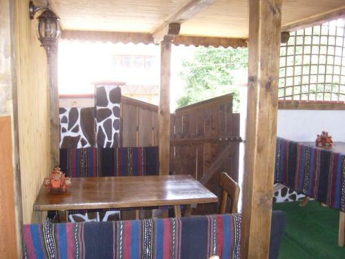 Hostal Ini Guest House