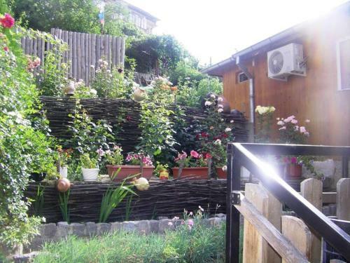 Hostal Ini Guest House