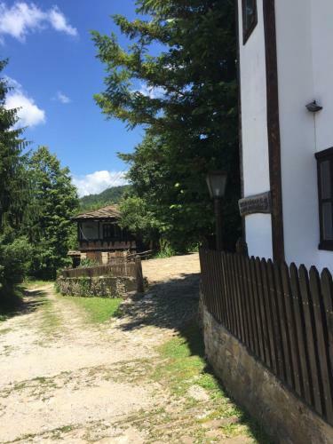Dzhelepova Guest House
