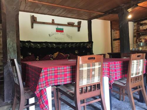 Dzhelepova Guest House