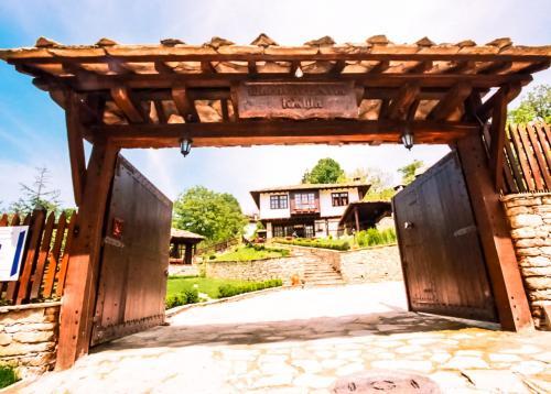 Sharlopova Guest House