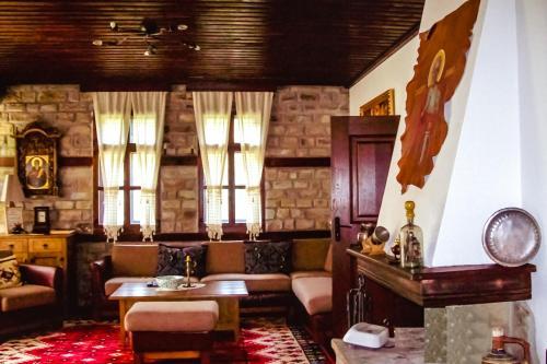 Sharlopova Guest House