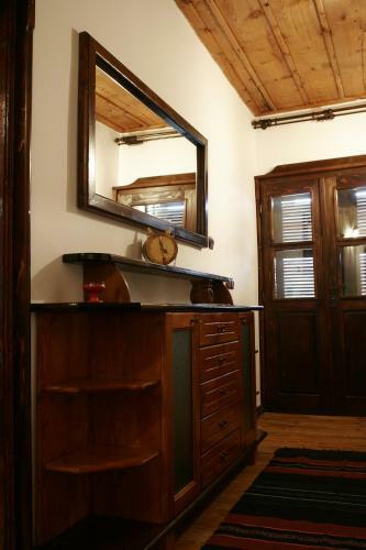 Family Hotel Dinchova Kushta