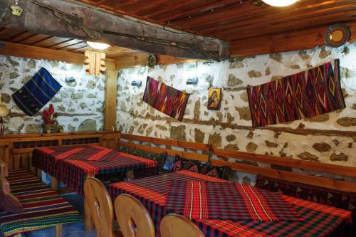 Family Hotel Dinchova Kushta