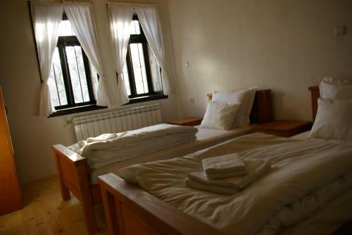 Hostal Mutafova Guest House
