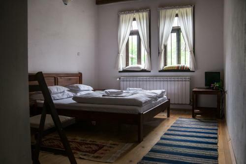 Hostal Mutafova Guest House