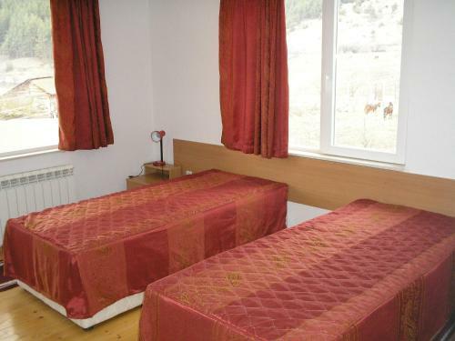 Hostal Pandea Guest House