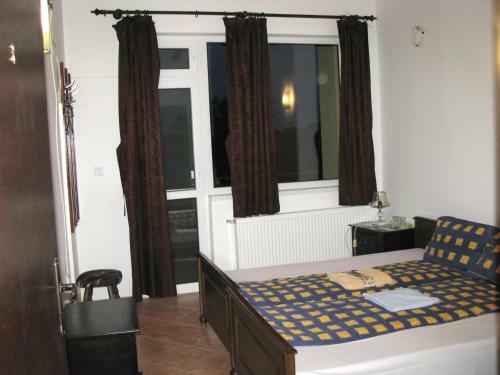 Hostal Guest House Family