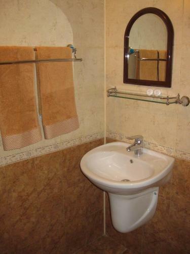 Hostal Guesthouse Trite Kambani