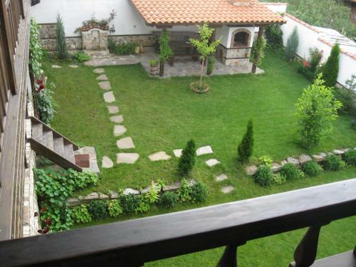 Hostal Guesthouse Trite Kambani