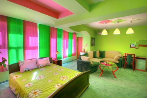 Family Hotel Mania