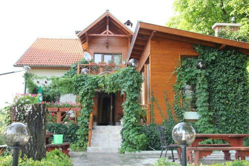Hostal Orehite Guest House