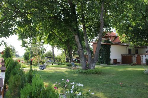 Hostal Orehite Guest House