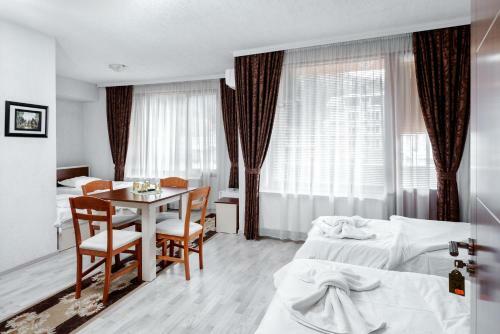 Family Hotel Aleks