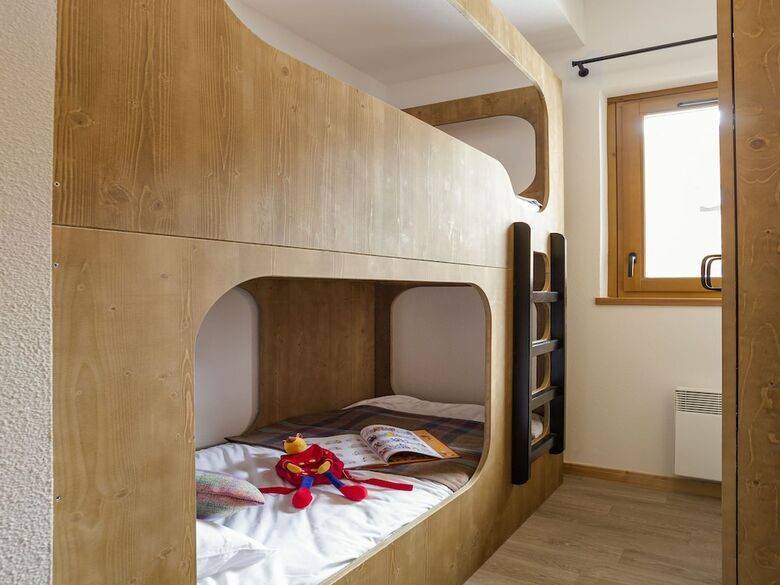 Valley-view Apartment Near Ski Lift And Skiing Area