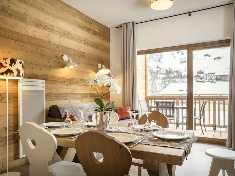 Valley-view Apartment Near Ski Lift And Skiing Area