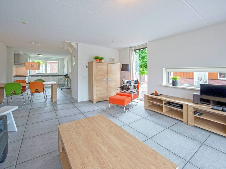 Nice House With Dishwasher, Not Far From Amsterdam